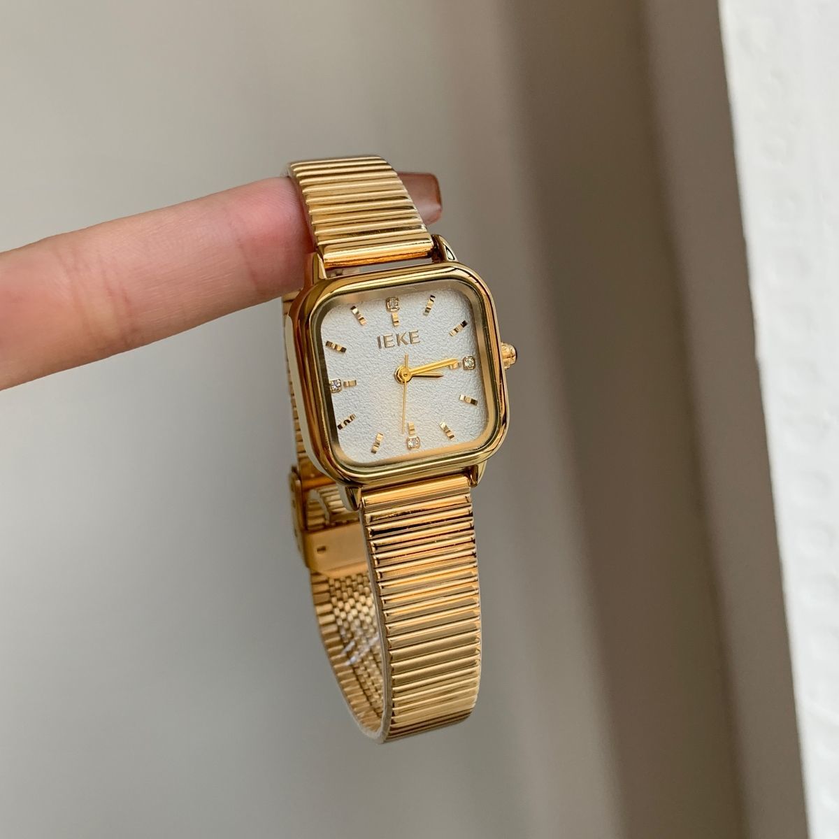 IEKE Vintage Gold Square Tapered Chain Bracelet Watch - Executive Tank Quartz Watch for Women