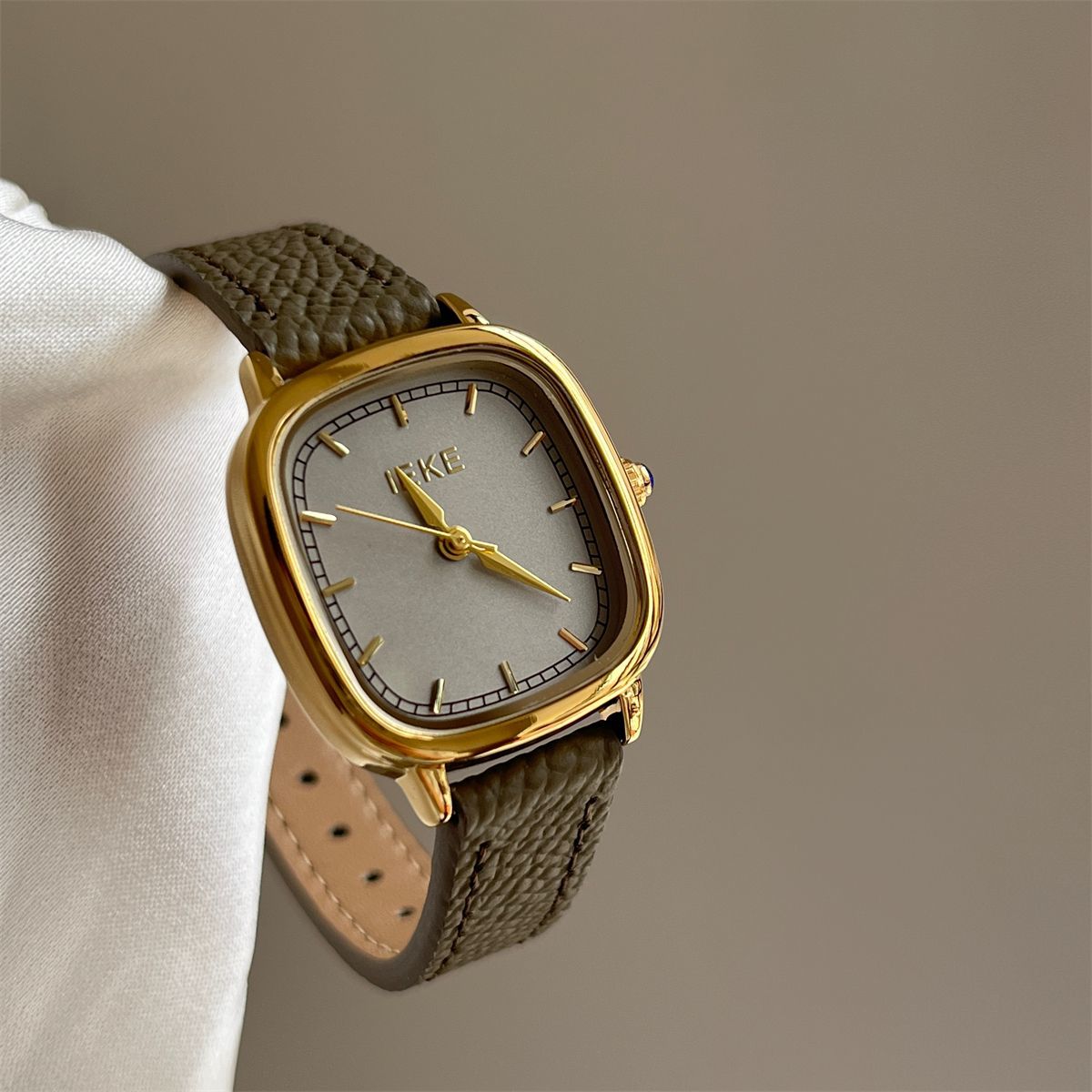 IEKE Serpent Drop Bezel Slim Leather Watch - Vintage Teardrop Quartz Watch for Women
