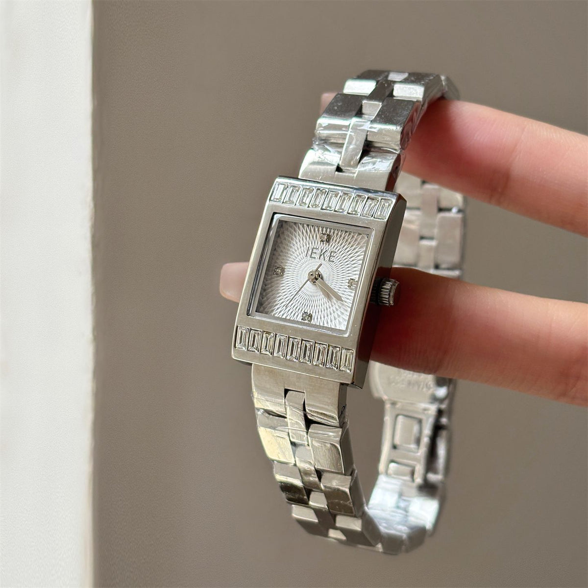 IEKE Vintage Square Crystal Pavé Gold Steel Watch - Sparkling Tank Quartz Watch for Women