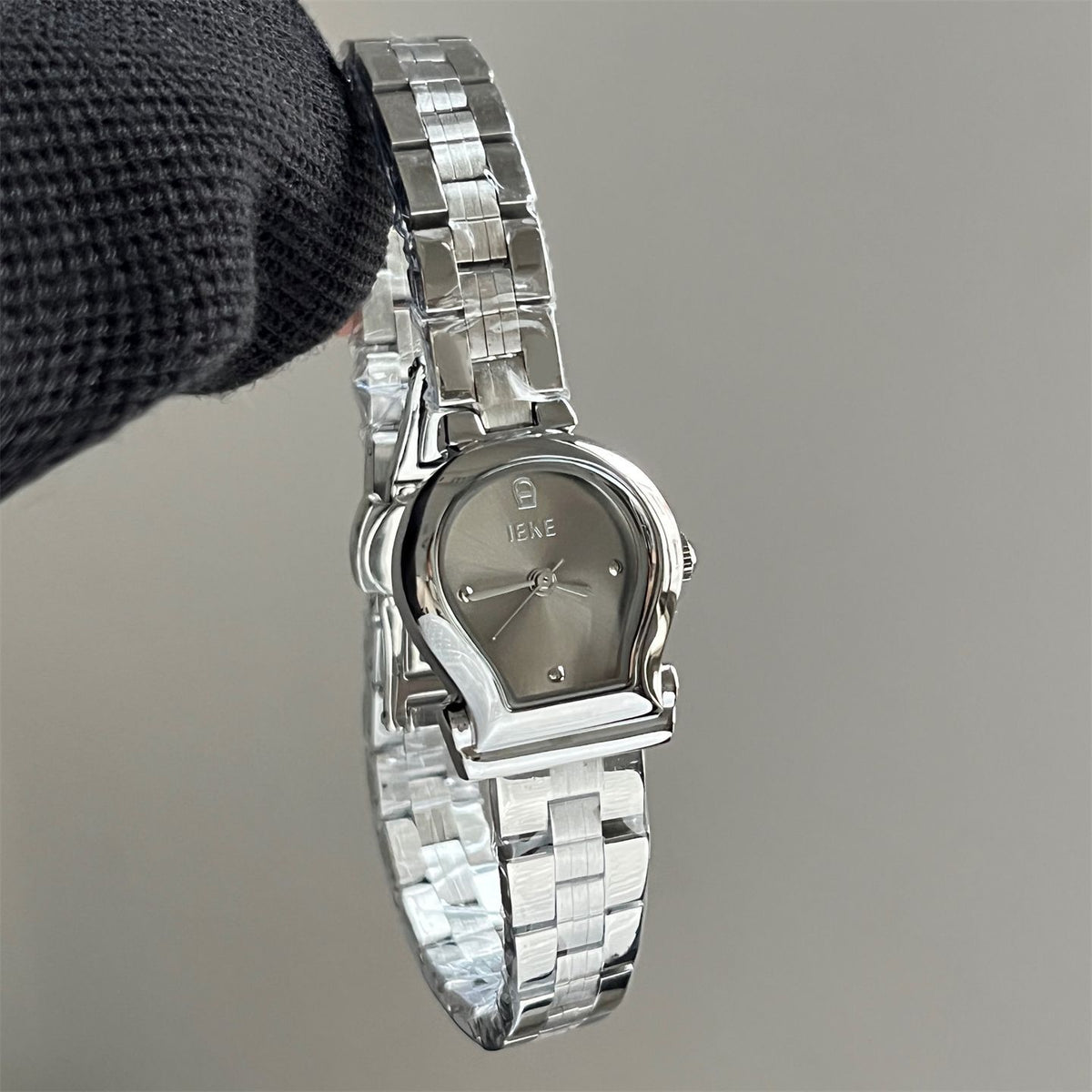 IEKE Slate Grey Dial Tapered Steel Bracelet Watch - Cold Aesthetic Modern Watch for Women