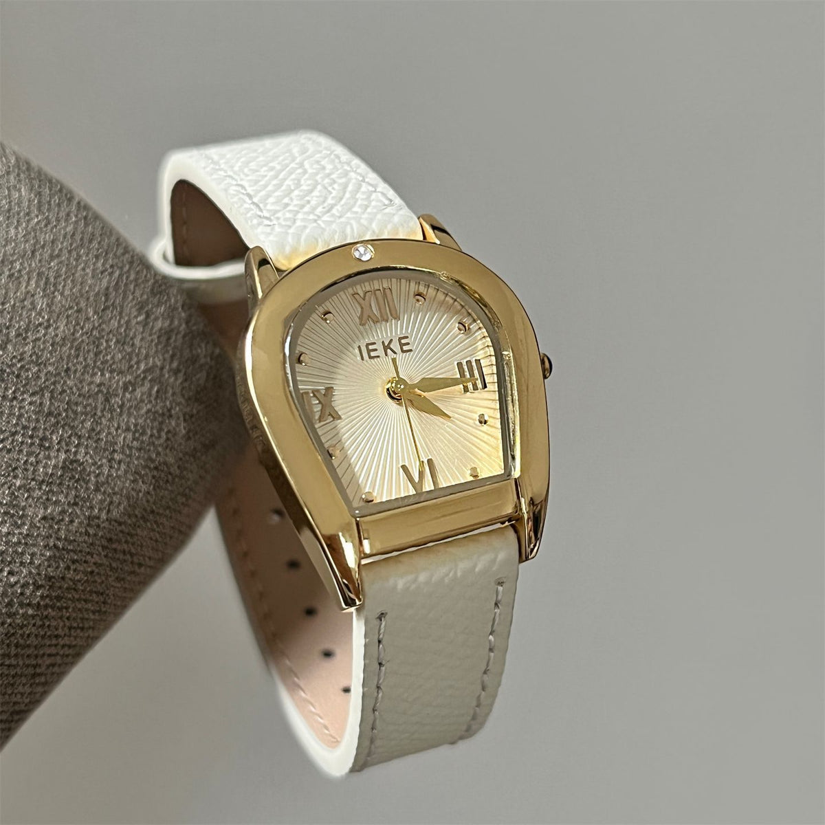 IEKE Arched Bezel Crystal Pavé Slim Leather Watch - Dainty Curvature Quartz Watch for Women