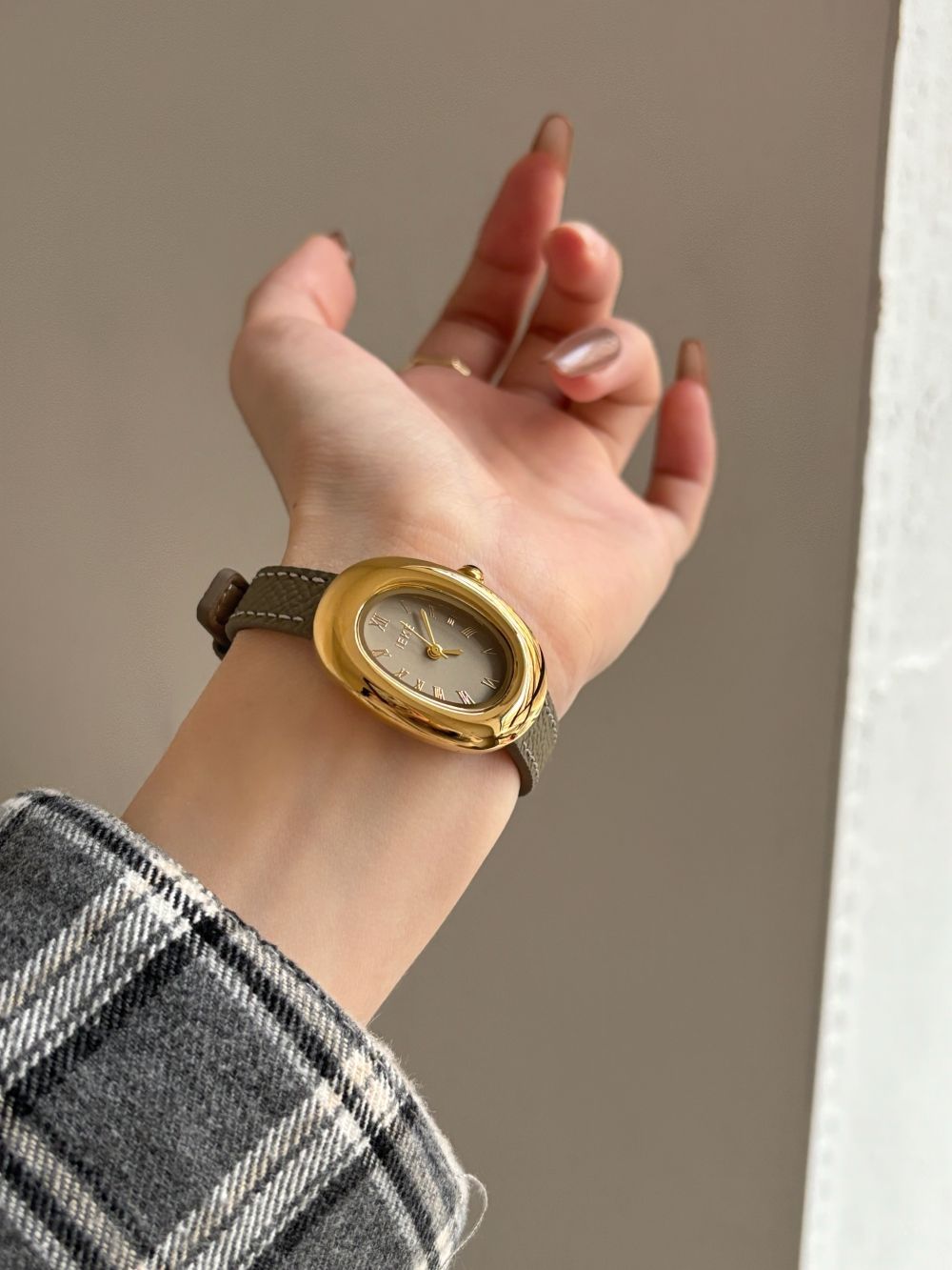 IEKE Academic Slate Grey Leather Gold Watch - Classic Preppy Quartz Watch for Women