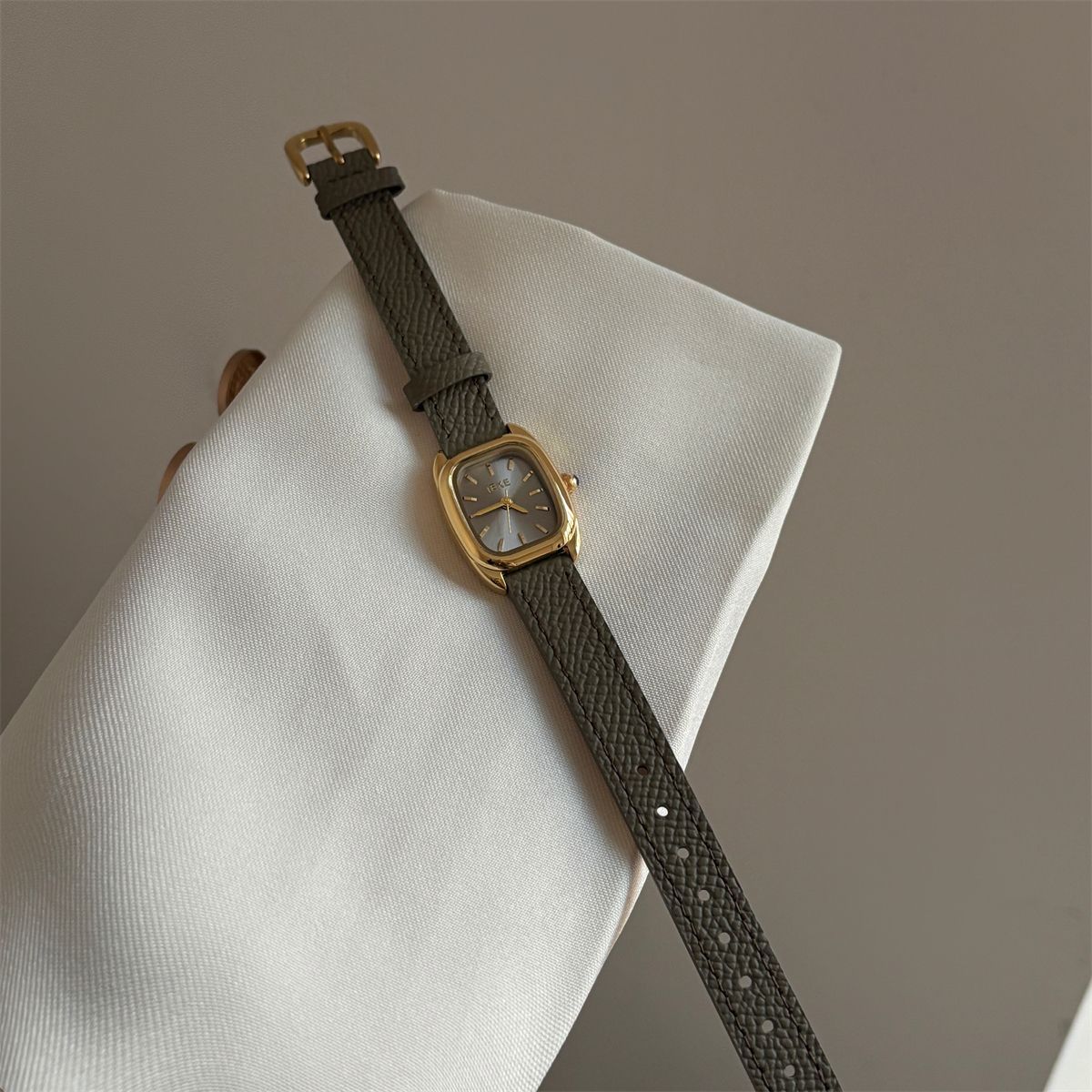 IEKE Academic Slate Grey Leather Gold Watch - Classic Preppy Quartz Watch for Women