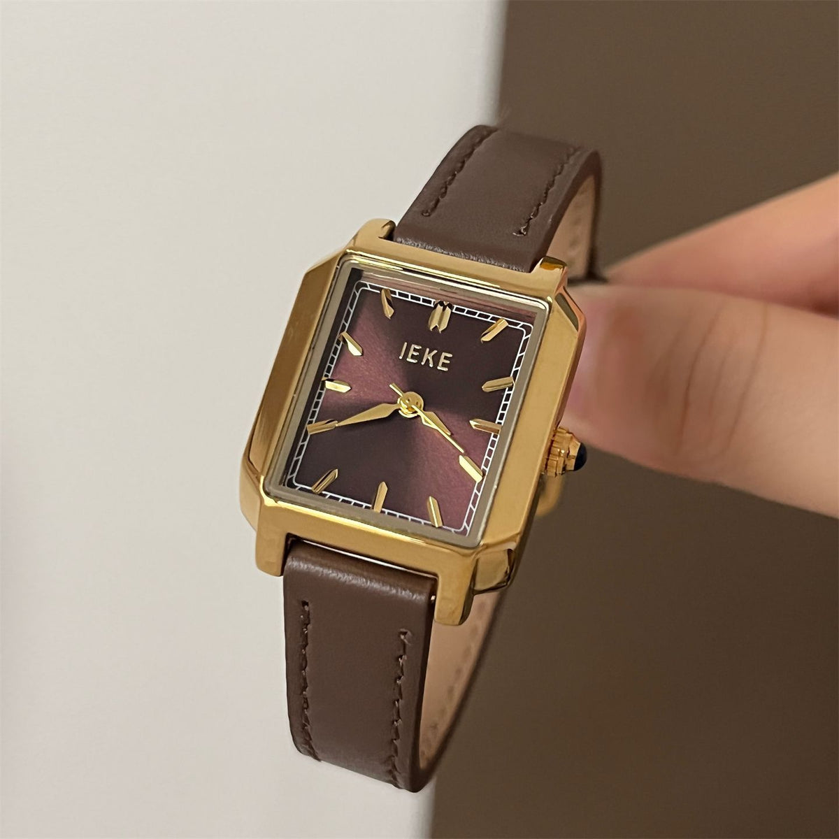 IEKE Vintage Arrow Hand Square Tank Watch - Retro Horology Leather Watch for Women