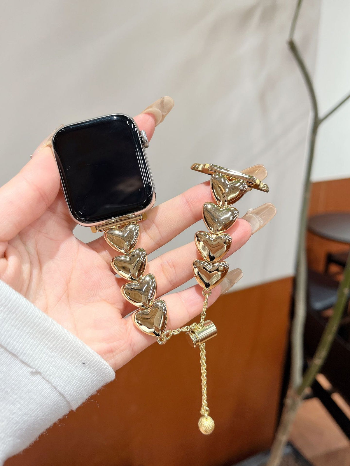 Gold heart link bracelet Apple Watch band
