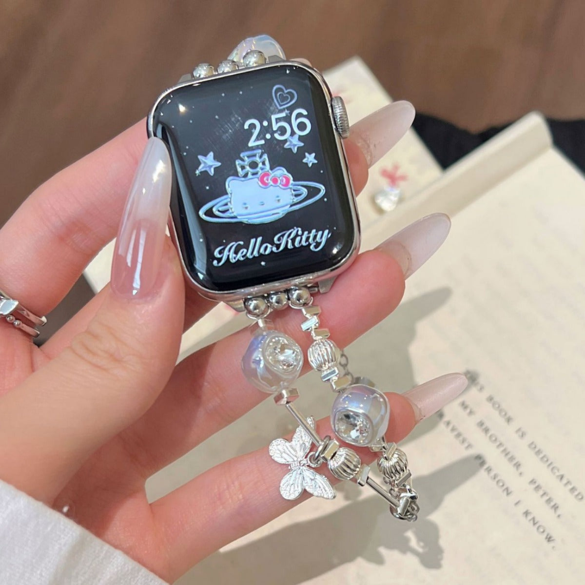 Amour round bead heart crystal Apple Watch charm band