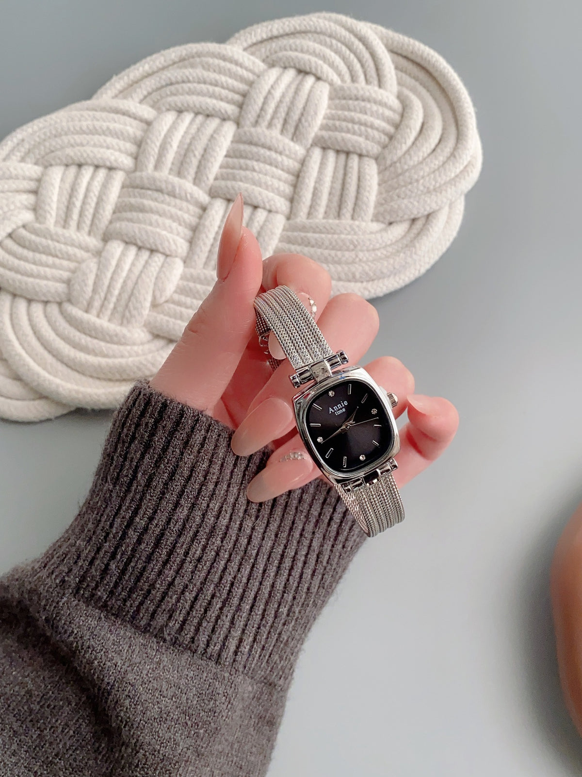 Annie Time cushion mesh watch in silver tone with black dial