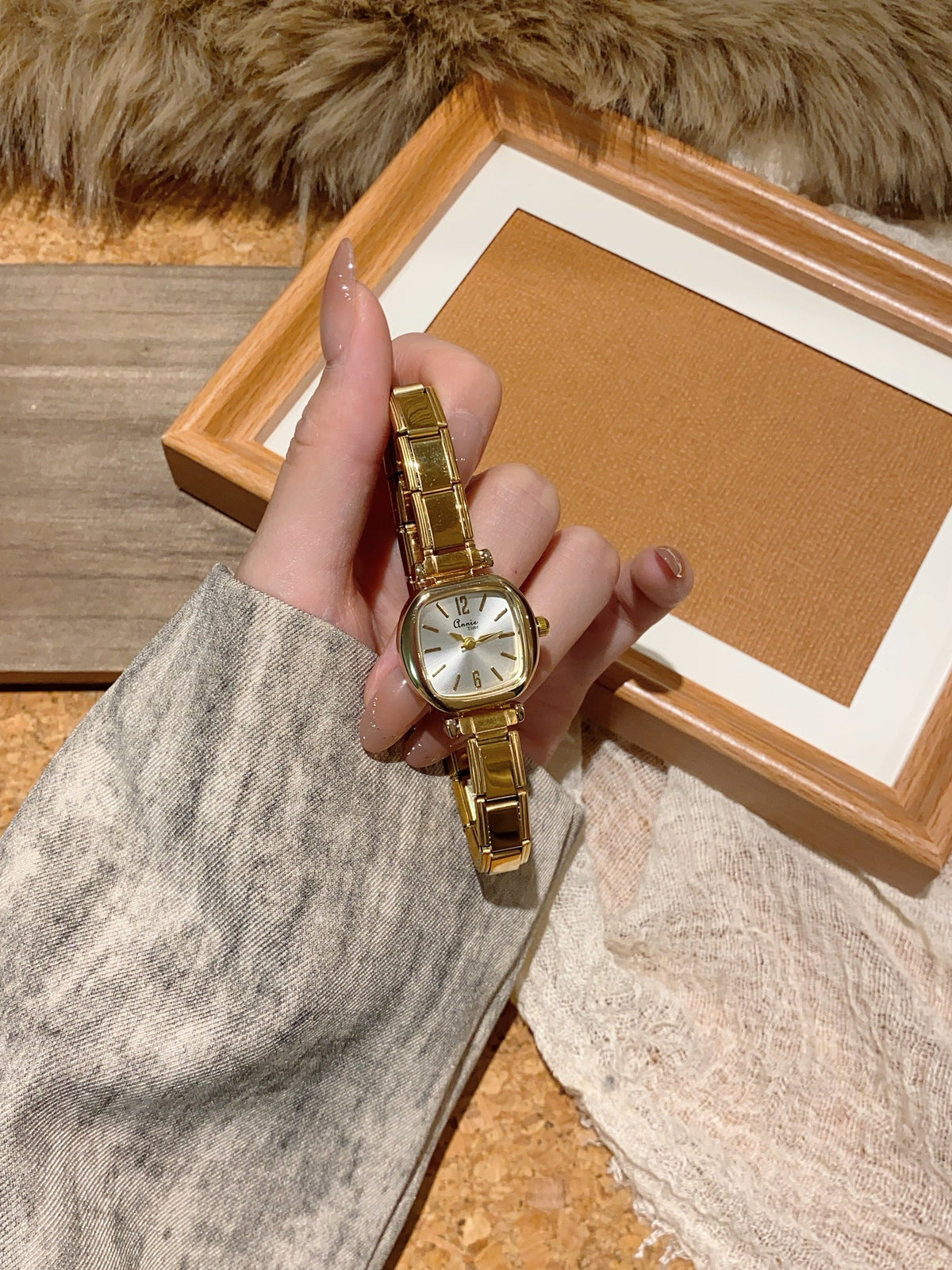 Annie Time vintage stretch bracelet watch with cushion silver dial