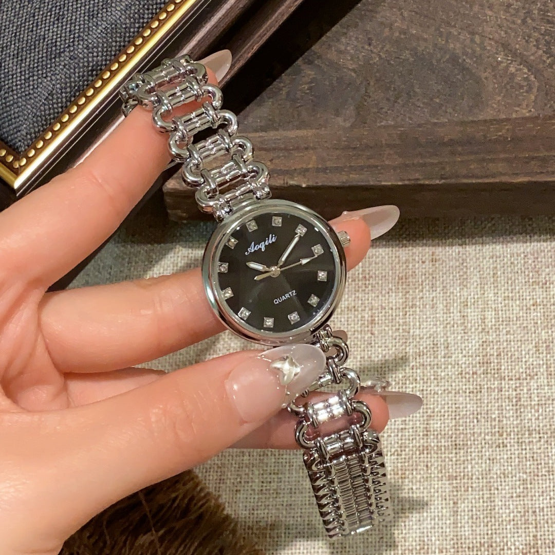 Aoqili round link bracelet watch in silver tone with black dial