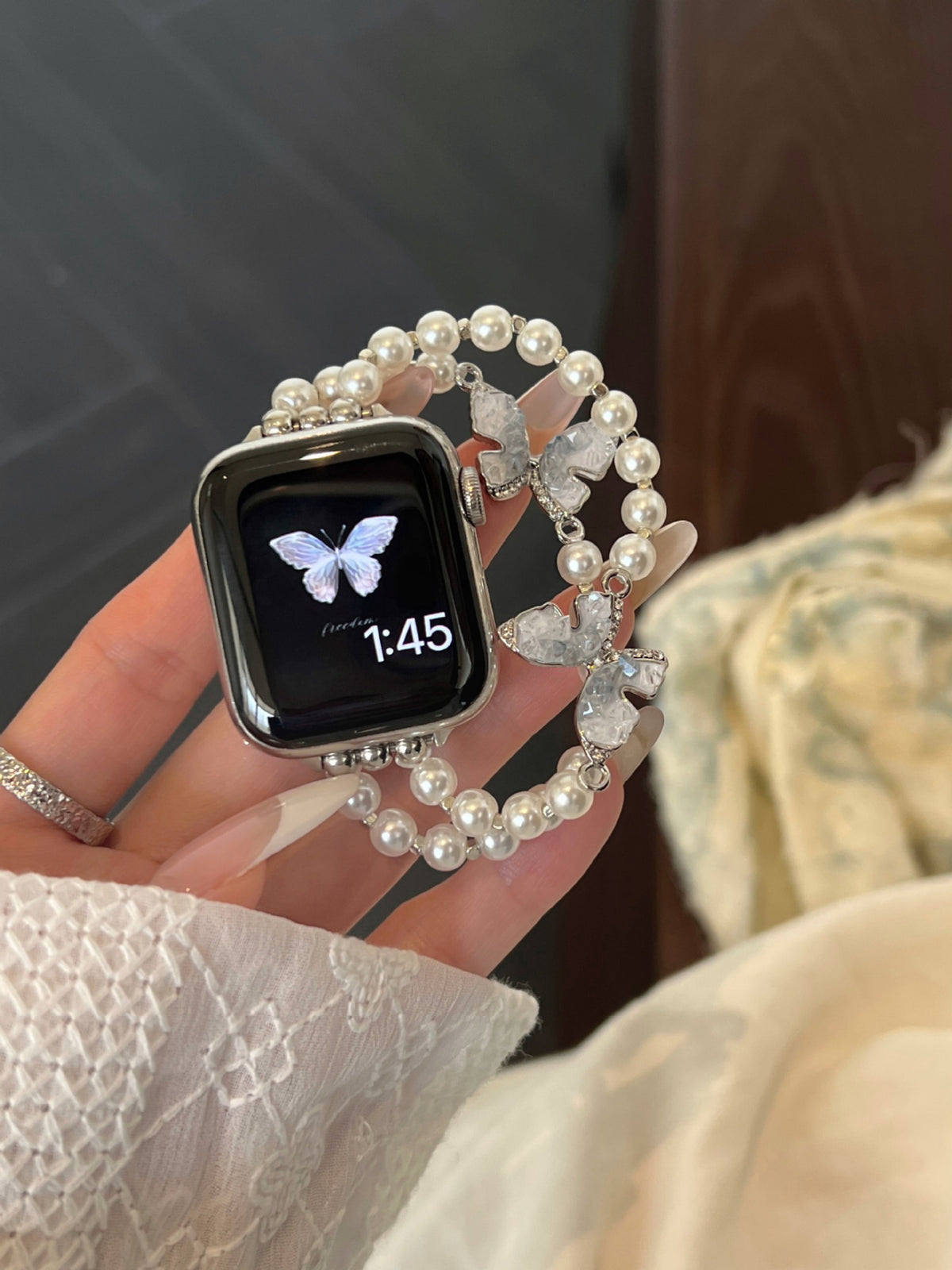 Aurora double-row pearl butterfly silver Apple Watch band