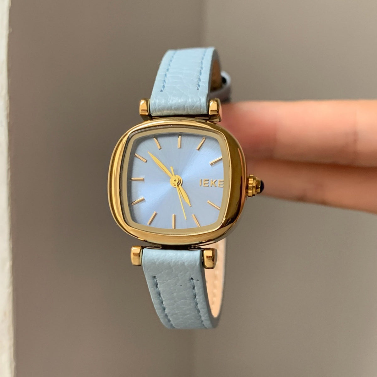 IEKE sky blue cushion case women's quartz watch