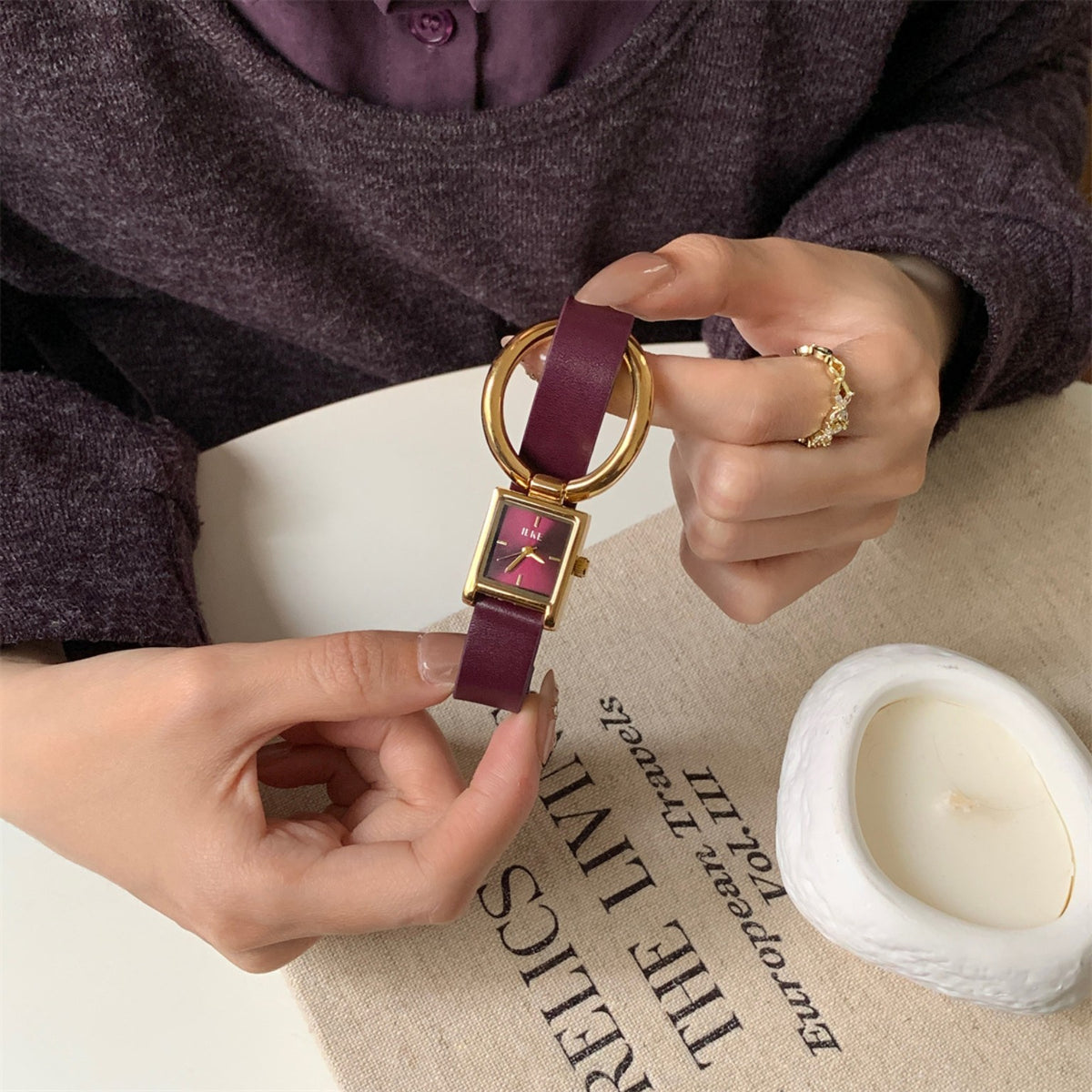 IEKE women's square ring leather watch in burgundy and gold