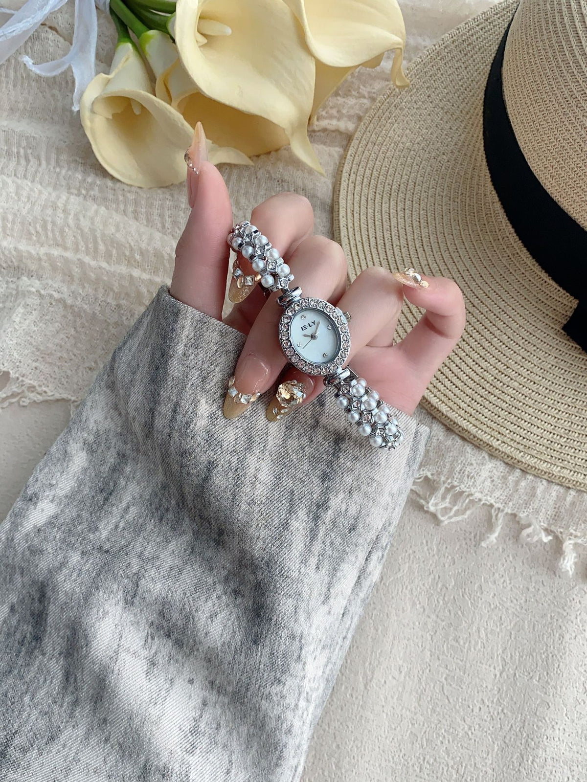 ISLY pearl crystal-style oval bracelet watch in silver tone