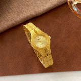 ISLY Textured Gold Bracelet Watch - Women's Stainless Steel Quartz Watch