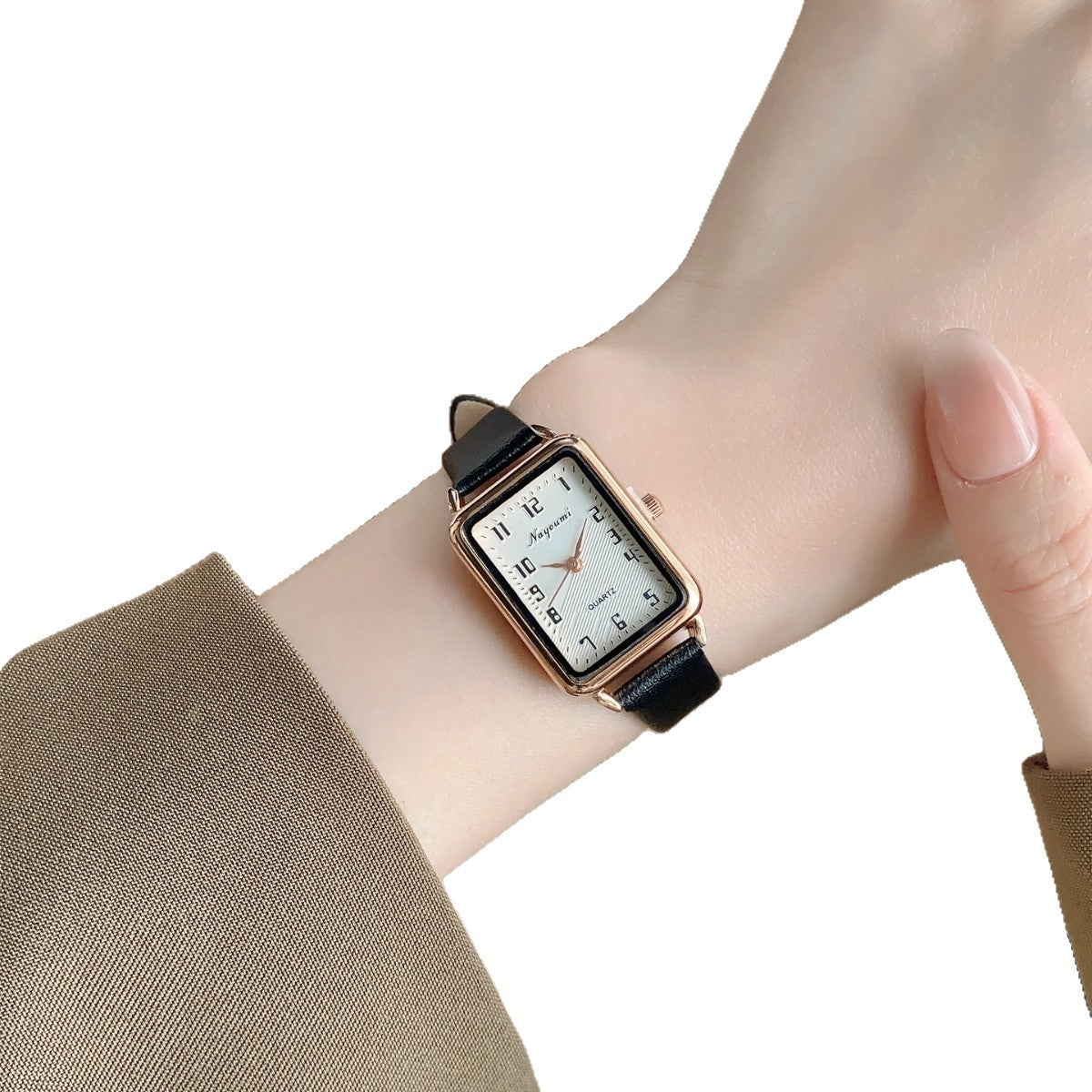 Minimal vintage rectangle women's quartz watch with black strap
