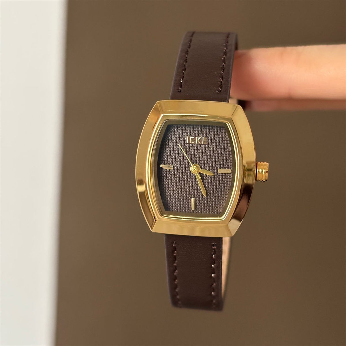IEKE Refined Tonneau Dial Watch with Genuine Leather Strap - Vintage Quartz Watch for Women