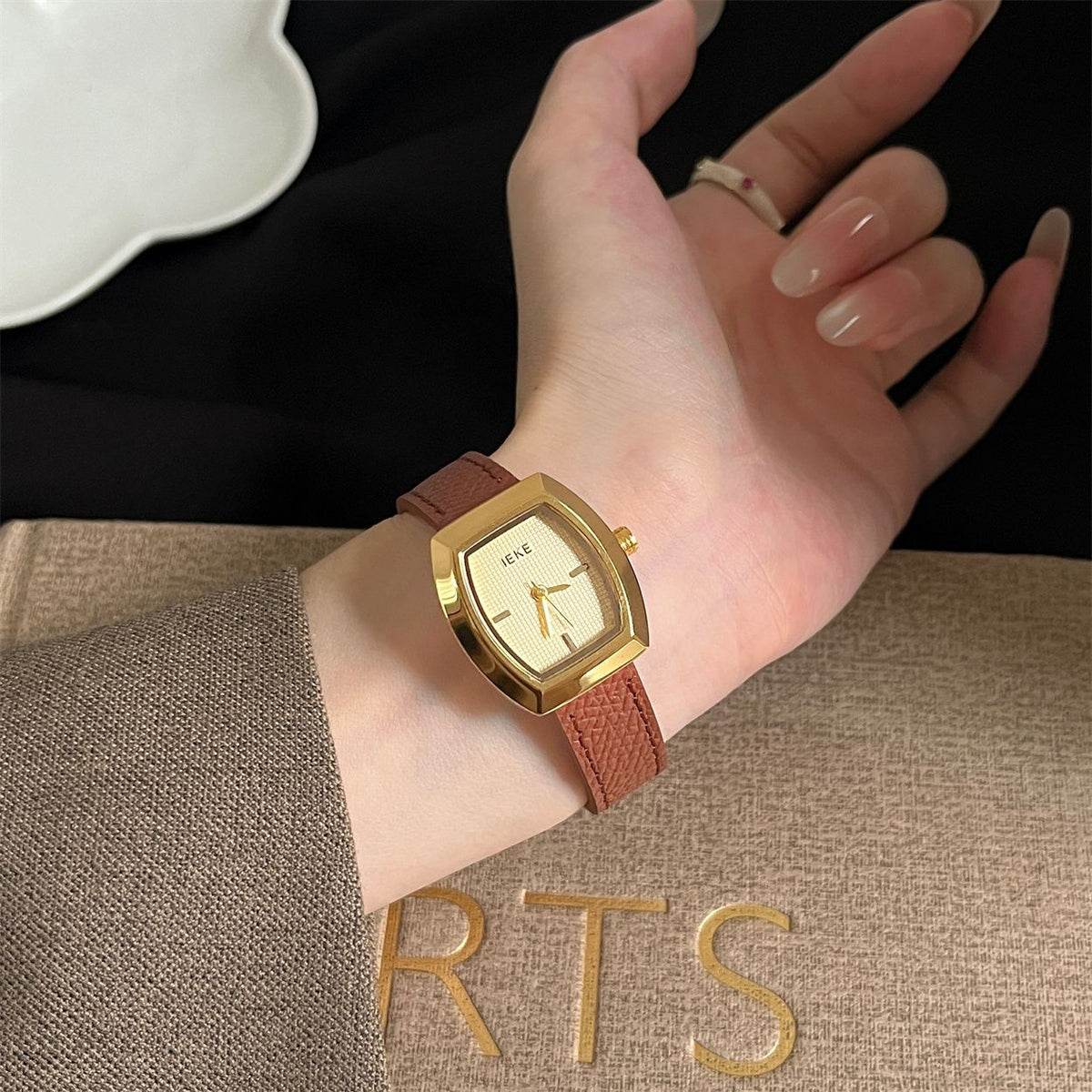 IEKE Refined Tonneau Dial Watch with Genuine Leather Strap - Vintage Quartz Watch for Women