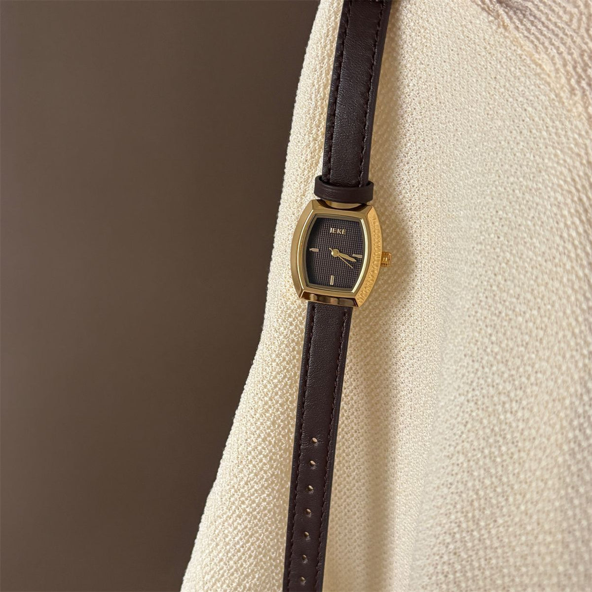 IEKE Refined Tonneau Dial Watch with Genuine Leather Strap - Vintage Quartz Watch for Women