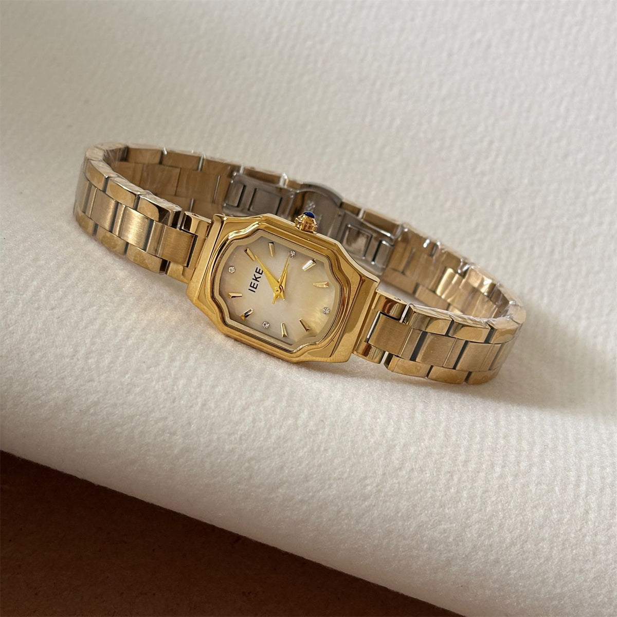 IEKE Sculptural Vase Silhouette Mother of Pearl Watch - Crystal Bezel Steel Bracelet Quartz Watch for Women