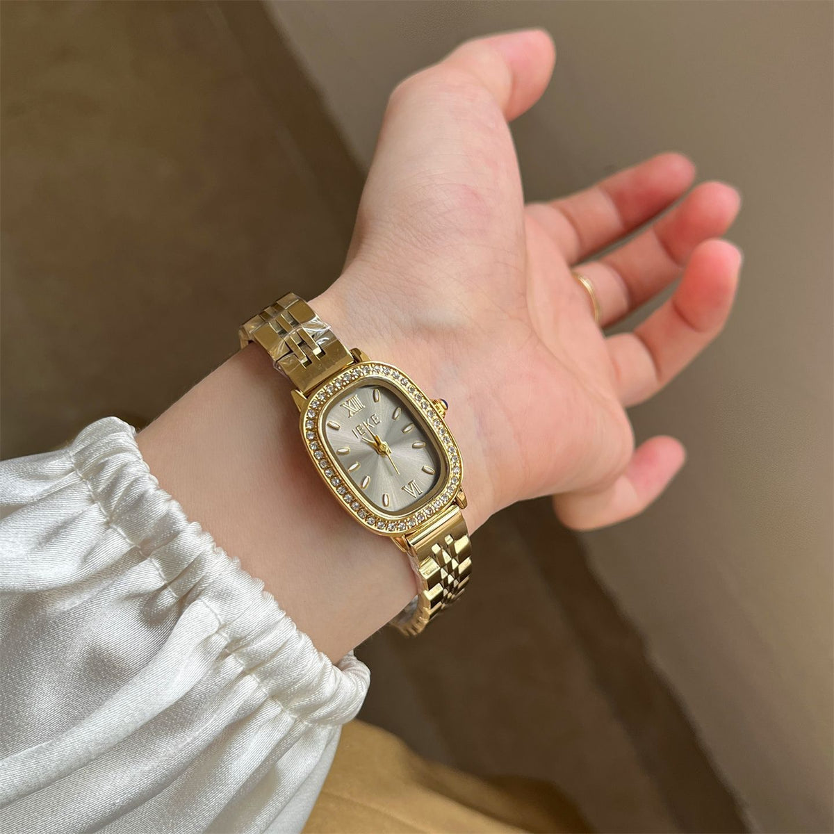 IEKE Classic Oval Crystal Bezel Gold Steel Bracelet Watch - Petite Jewelry Quartz Watch for Women