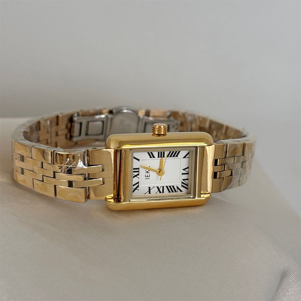 IEKE Classic Rectangular Tank Steel Bracelet Watch - Modern Architectural Quartz Watch for Women