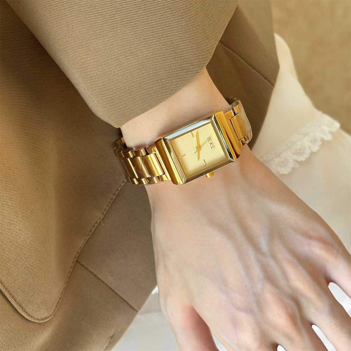 IEKE Executive Square Gold Steel Bracelet Watch - Timeless Business Quartz Watch for Women