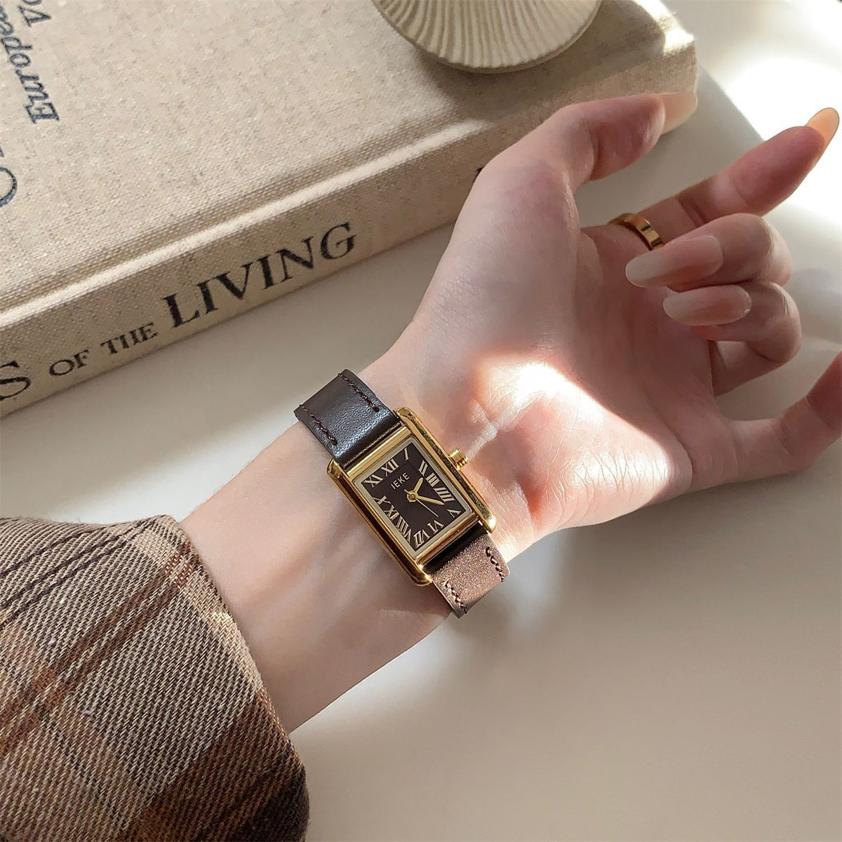 IEKE Vintage Artistic Petite Dial Leather Watch - Retro Chic Quartz Dress Watch for Women