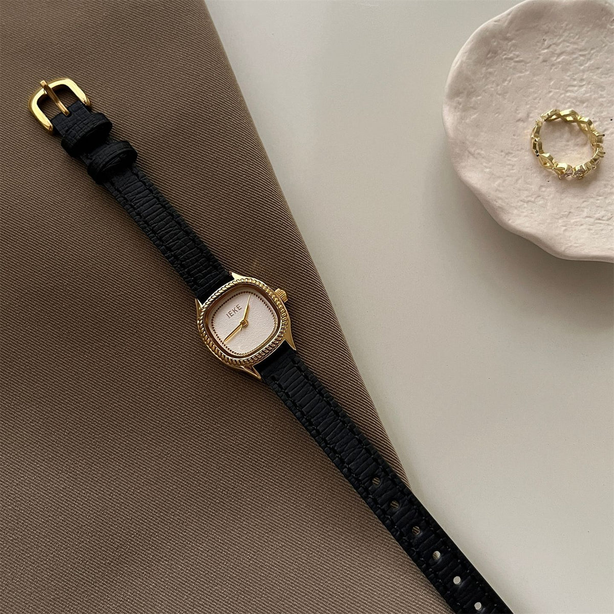 IEKE Woven Wicker Pattern Cushion Leather Watch - Basketweave Textured Quartz Watch for Women