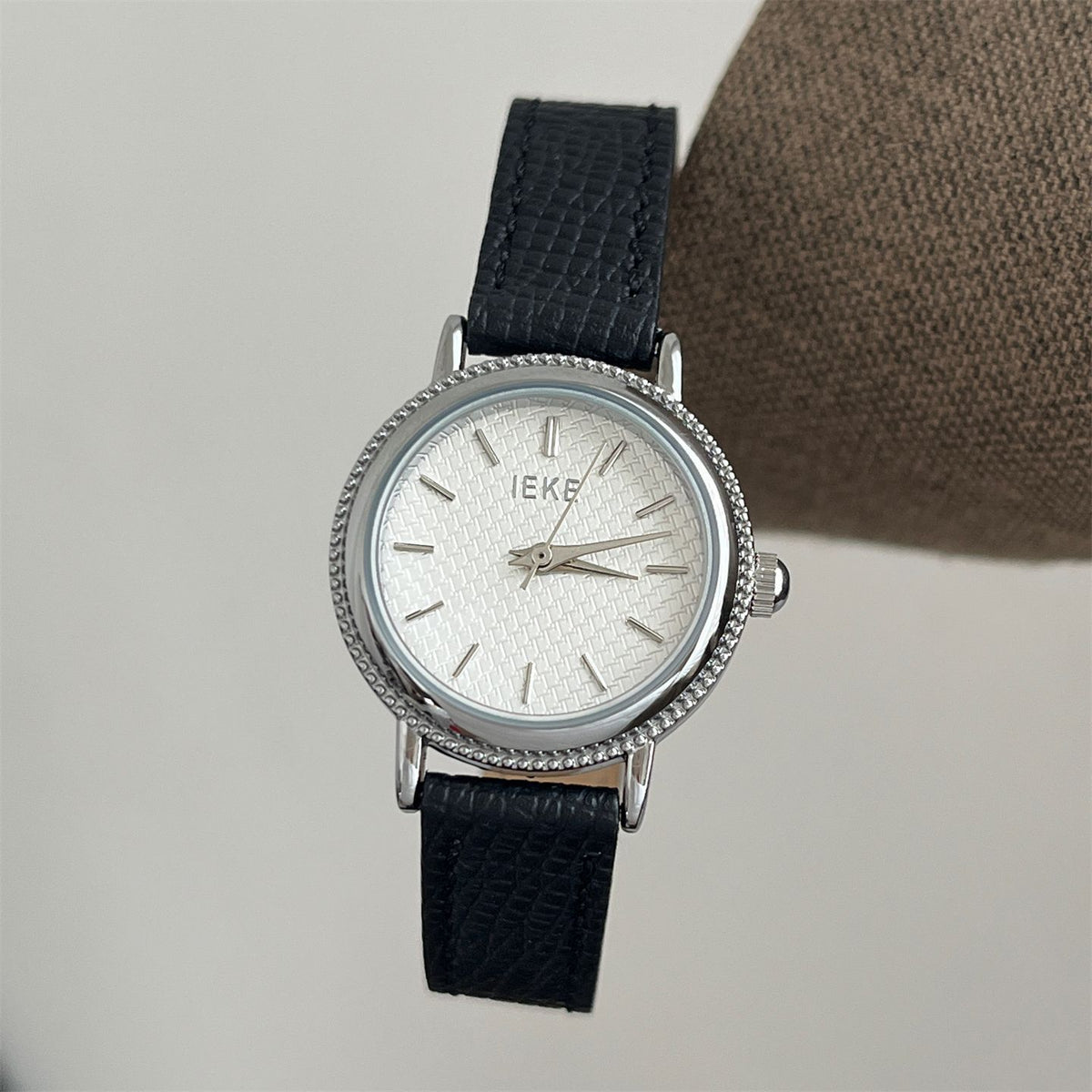 IEKE Literary Minimalist Petite Round Leather Watch - Vintage Atelier Quartz Watch for Women
