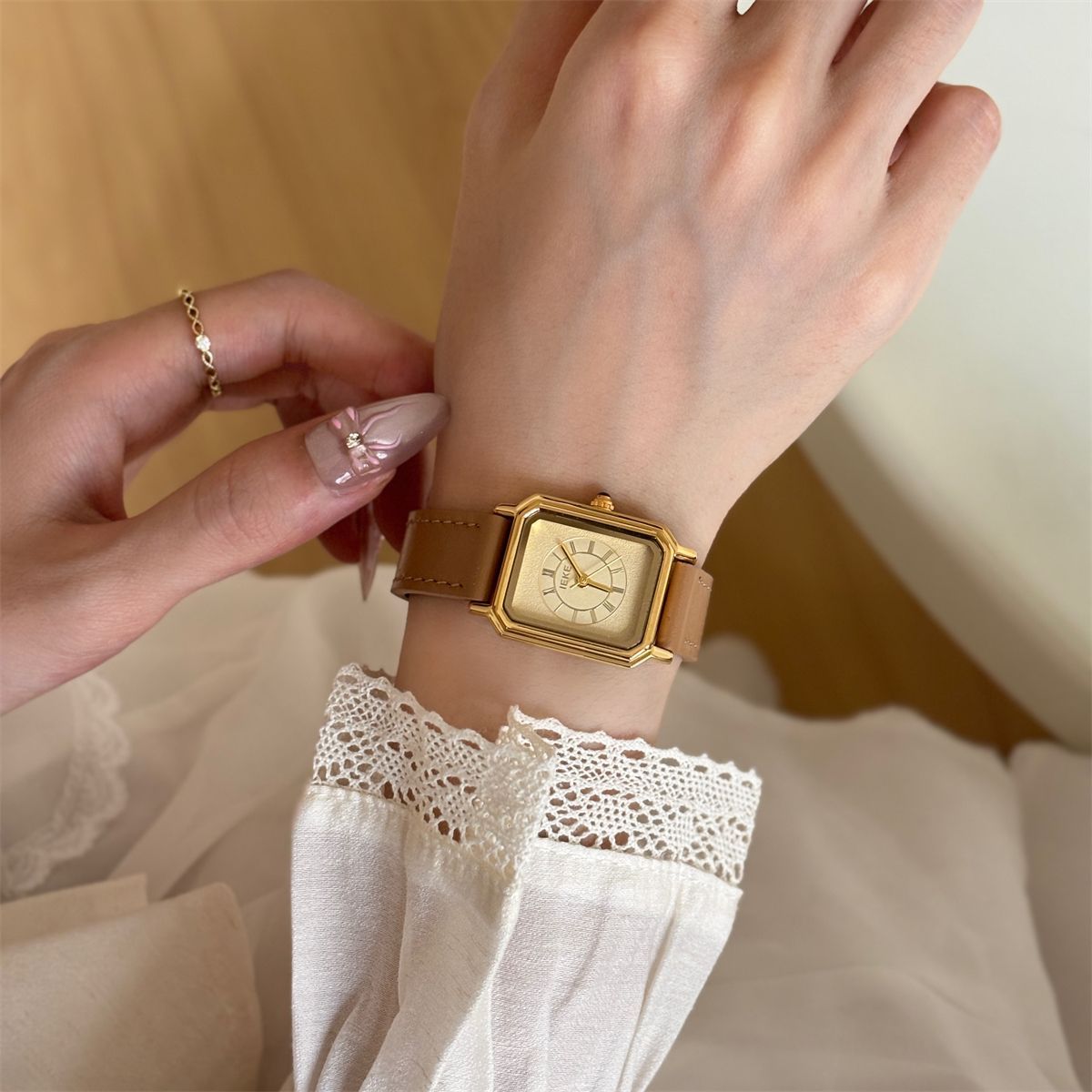 IEKE Haute Vintage Square Slim Leather Watch - Parisian Salon Tank Quartz Watch for Women