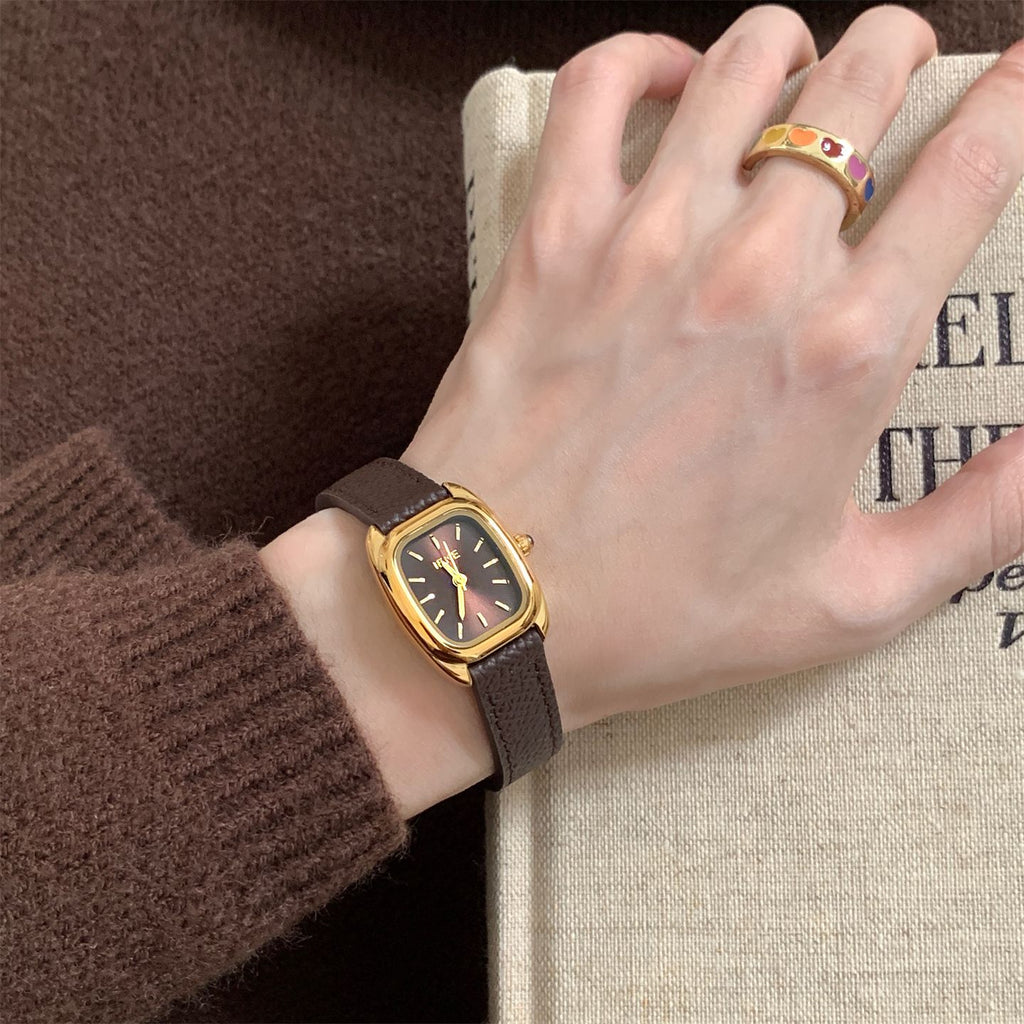 IEKE Couture Vintage Petite Slim Leather Watch - Parisian Chic Quartz Watch for Women