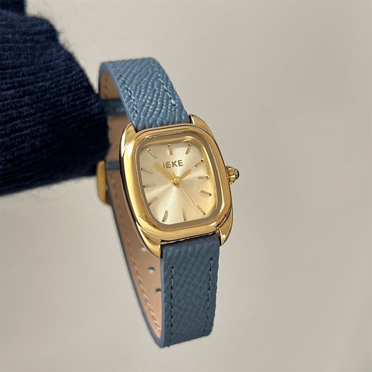 IEKE Couture Vintage Petite Slim Leather Watch - Parisian Chic Quartz Watch for Women