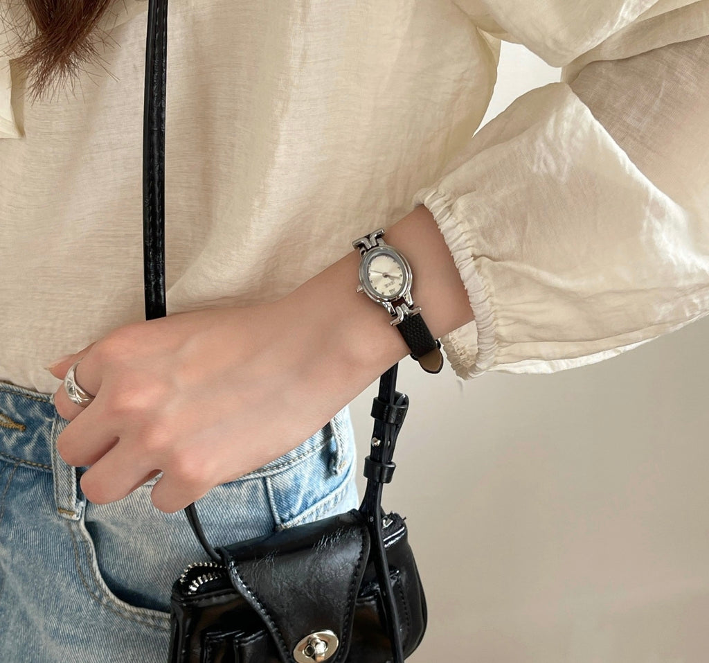 IEKE Vintage Estate Petite Oval Watch with Leather Strap - Antique Chic Quartz Watch for Women
