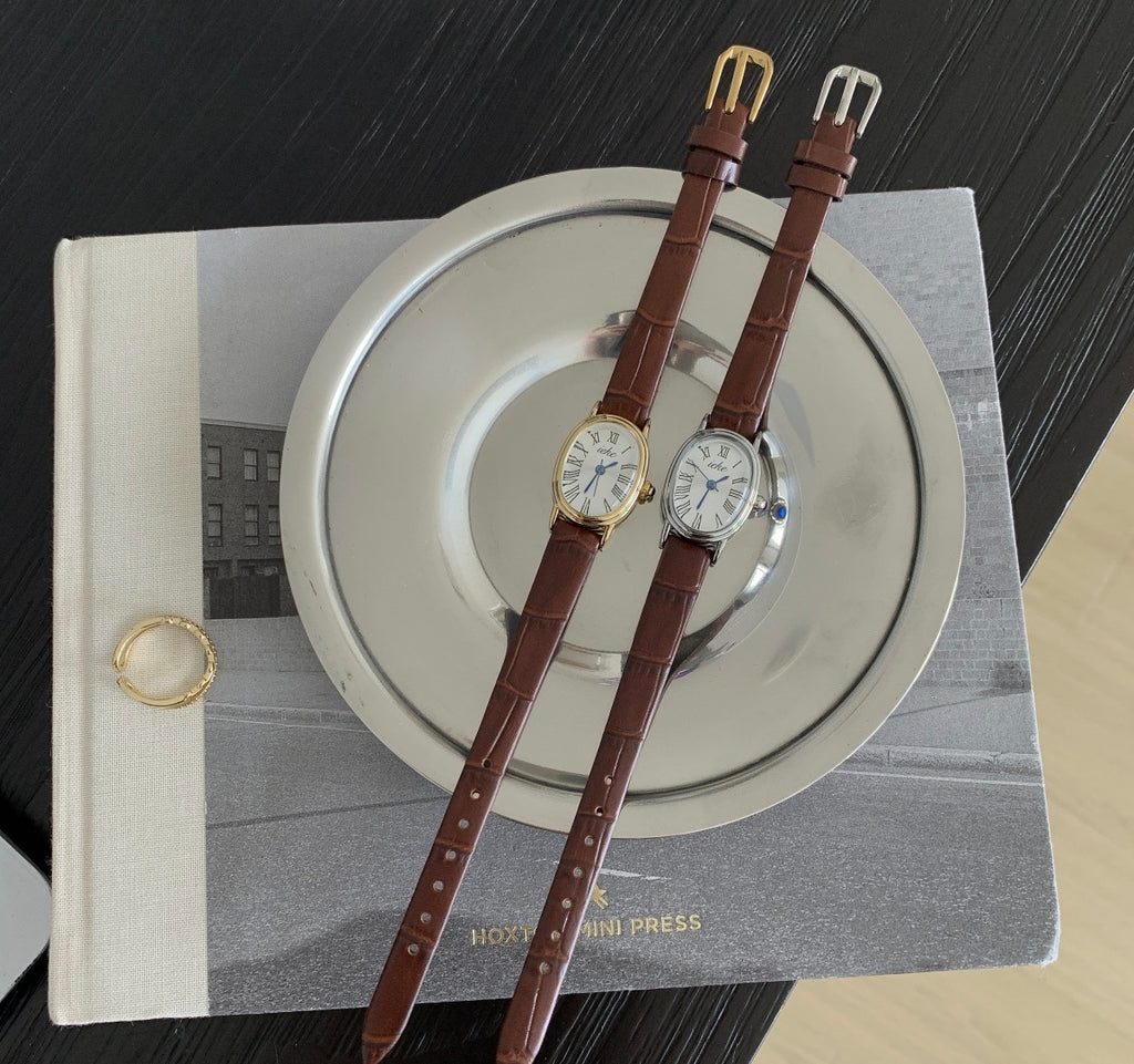 IEKE French Vintage Petite Oval Watch with Genuine Leather Strap - Classic Quartz Dress Watch for Women
