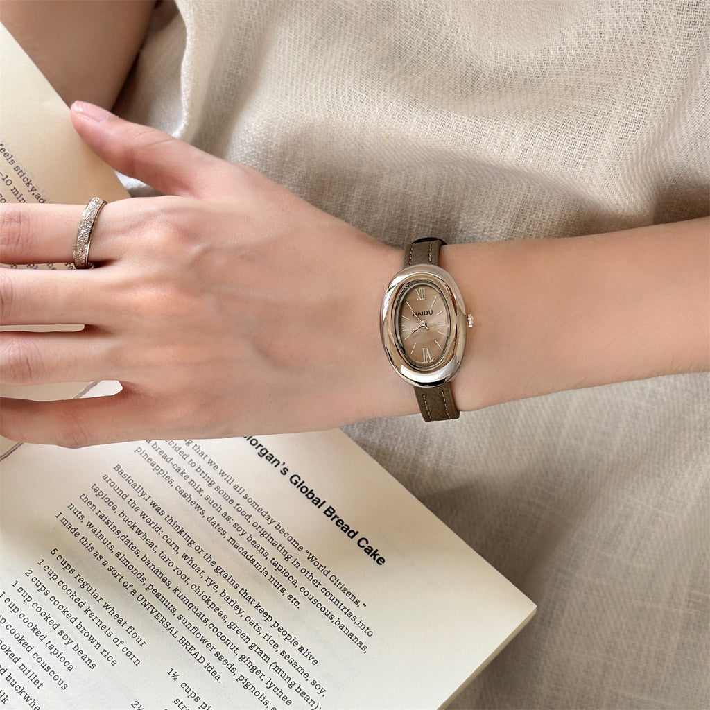 Vintage Baignoire Oval Gold Watch with Petite Leather Strap - French Chic Tank Watch for Women