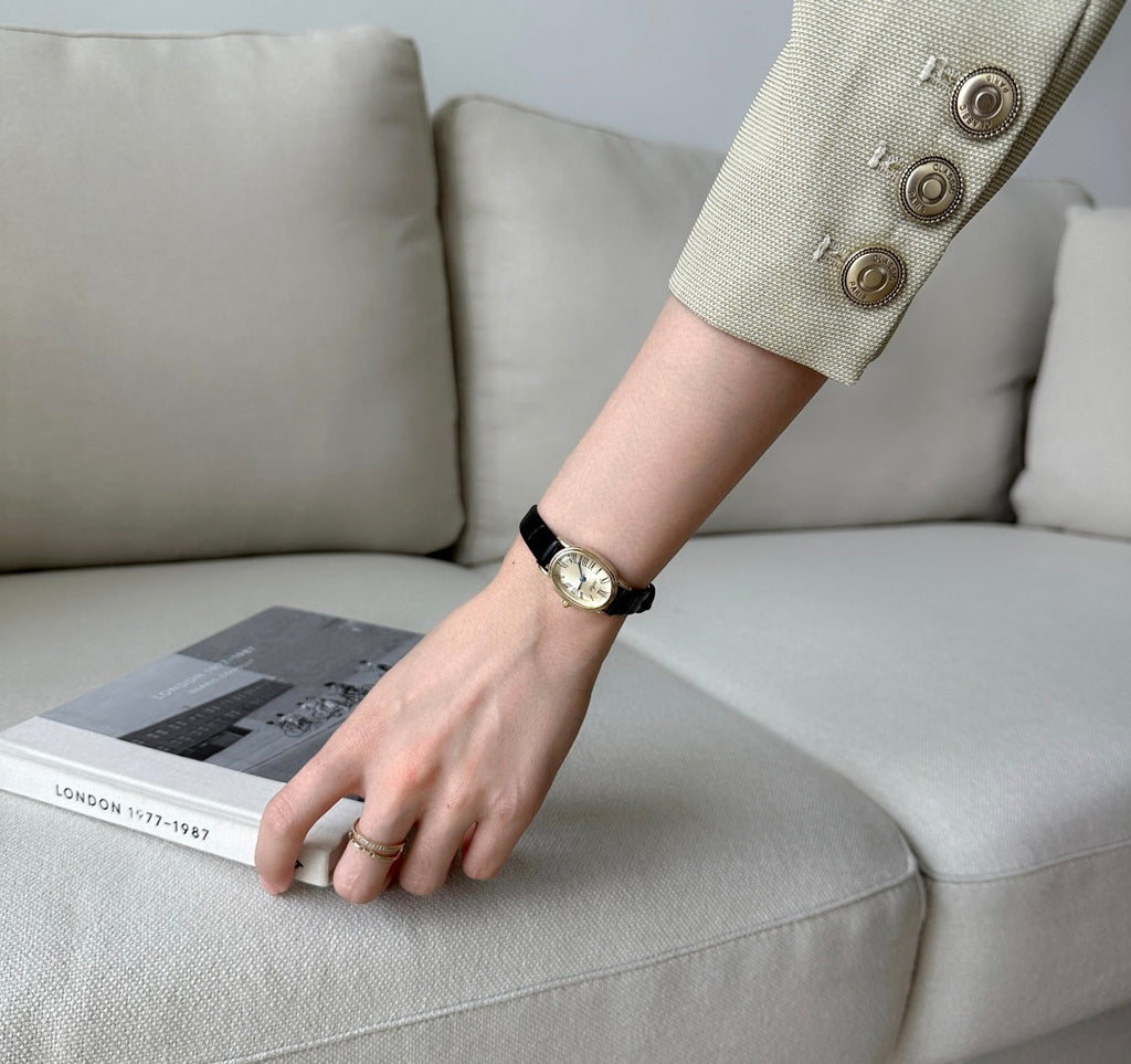 IEKE French Vintage Petite Oval Watch with Genuine Leather Strap - Classic Quartz Dress Watch for Women