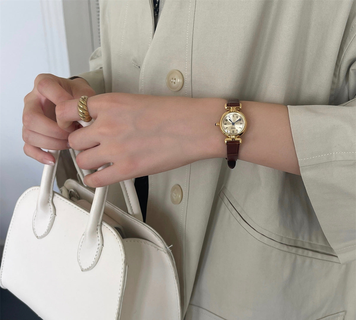IEKE Osmanthus Mini Brown Dial Watch with Leather Strap - Vintage Artistic Petite Watch for Women