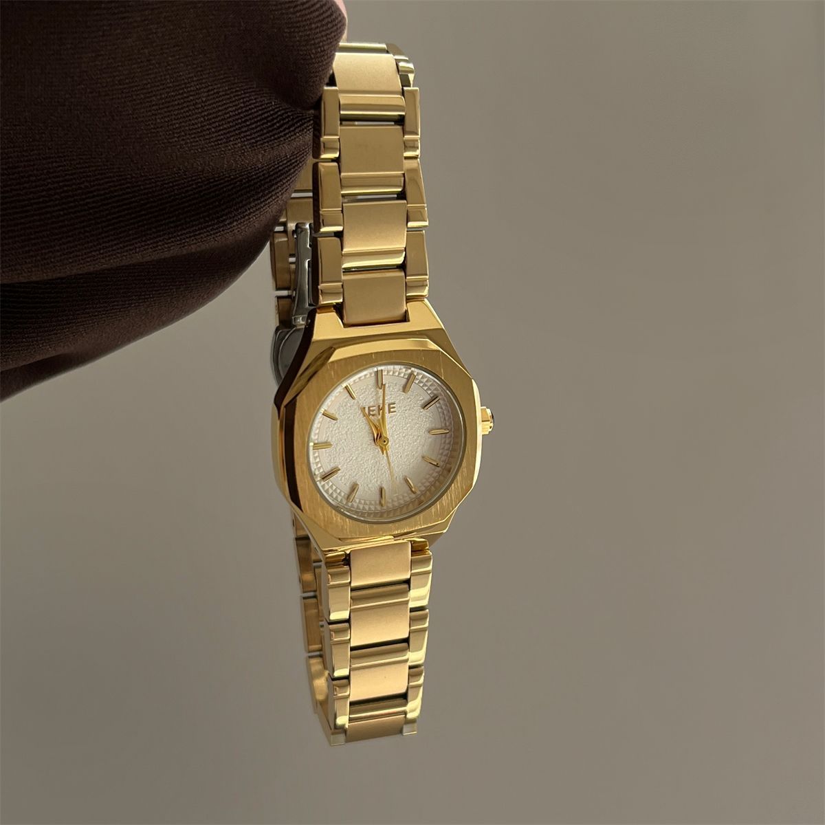 IEKE Oversized Gold Steel Baton Dial Watch - Contemporary Western Quartz Watch for Women