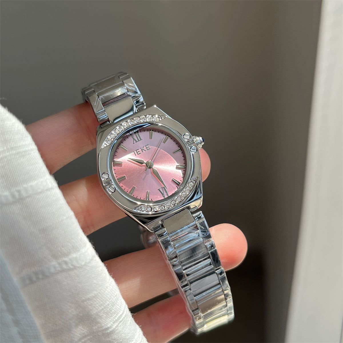 IEKE Crystal Accented Round Dial Stainless Steel Bracelet Watch - Elegant Quartz Wristwatch for Women
