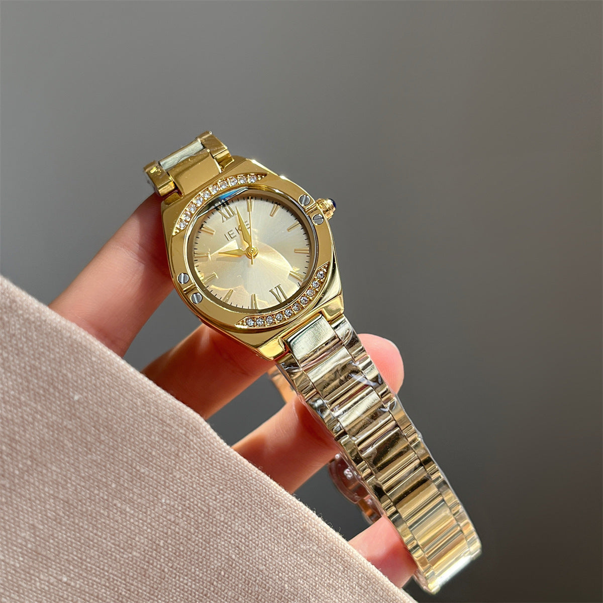 IEKE Crystal Accented Round Dial Stainless Steel Bracelet Watch - Elegant Quartz Wristwatch for Women